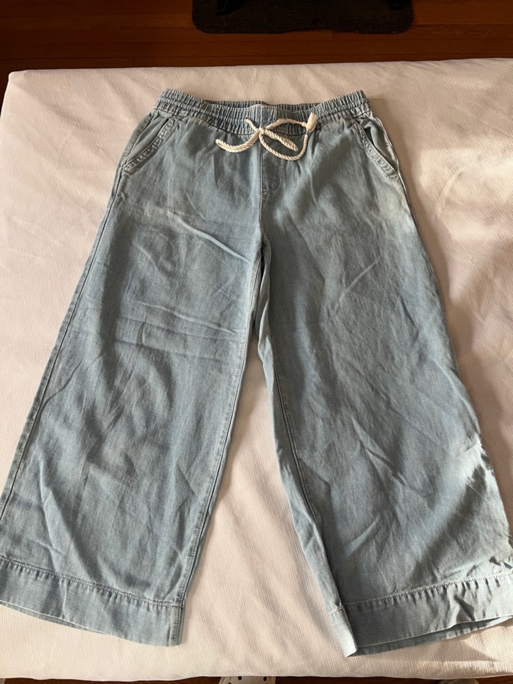 LOFT Light Blue Cropped Wide-Leg Jeans